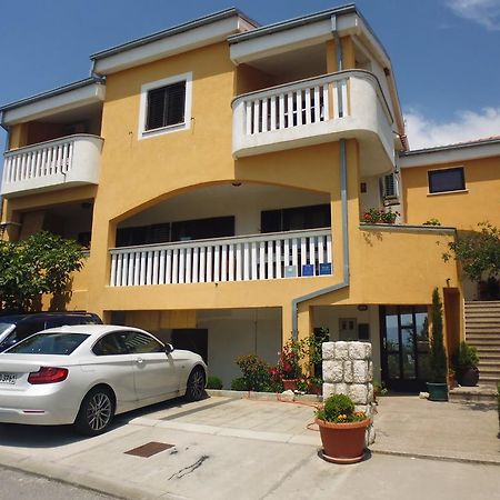 Apartments Jadranka Povile Нови-Винодолски Номер фото