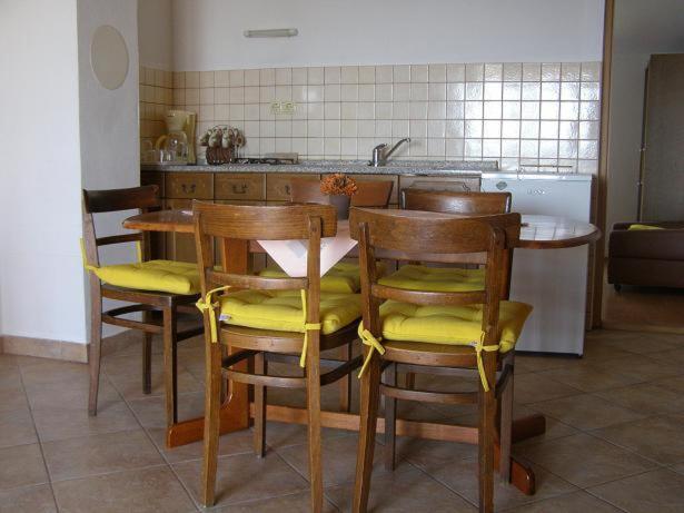 Apartments Jadranka Povile Нови-Винодолски Экстерьер фото